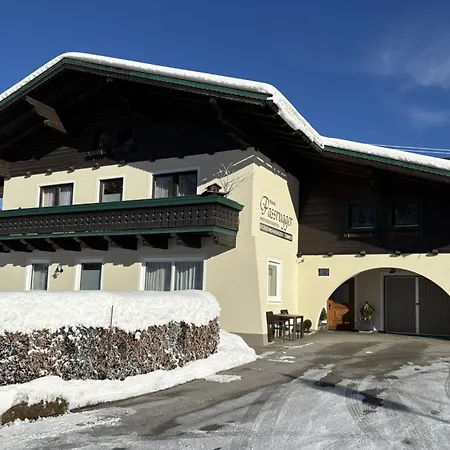 Ferienwohnungen Passrugger Eben Im Pongau Exterior photo